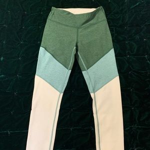 Outdoor voices leggings
